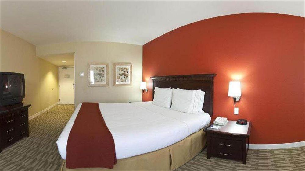 Holiday Inn Express Redwood City Central By Ihg Экстерьер фото