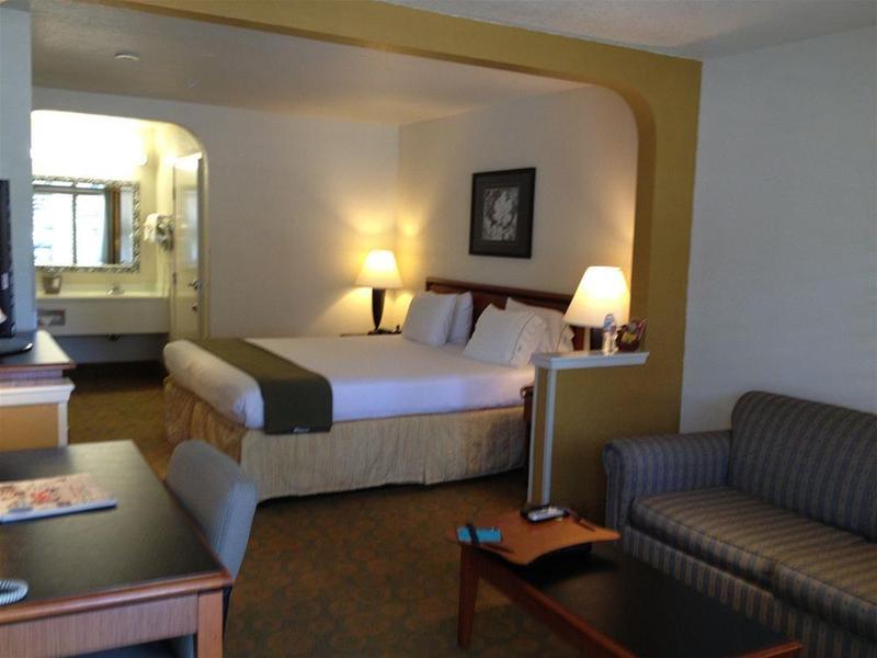 Holiday Inn Express Redwood City Central By Ihg Экстерьер фото