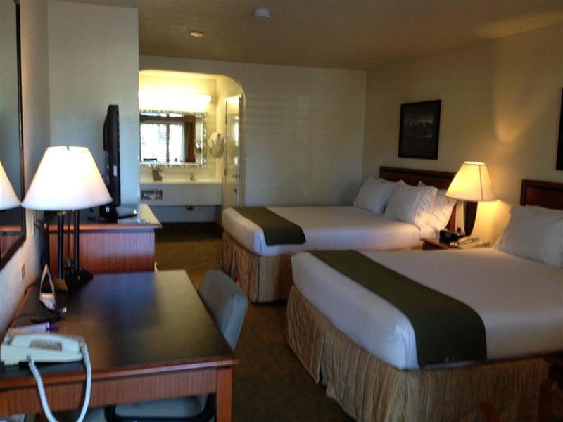 Holiday Inn Express Redwood City Central By Ihg Экстерьер фото